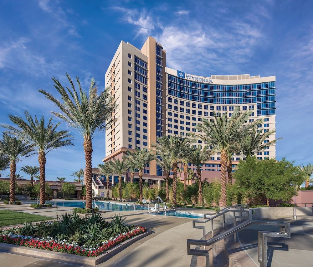 undefined Club Wyndham Desert Blue 4