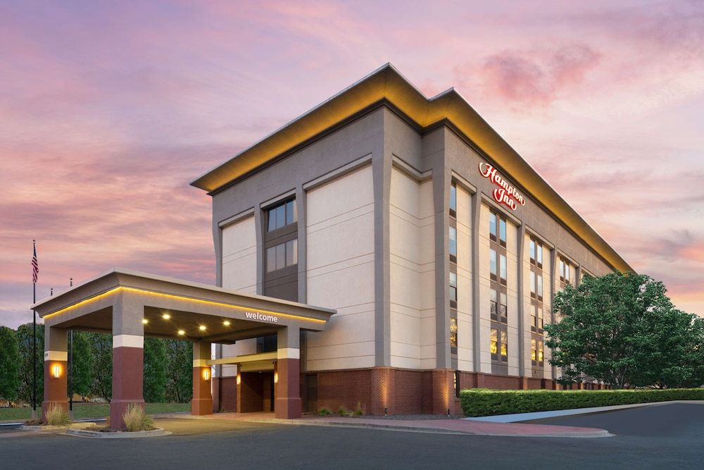 undefined Hampton Inn Denver-International Airport 4