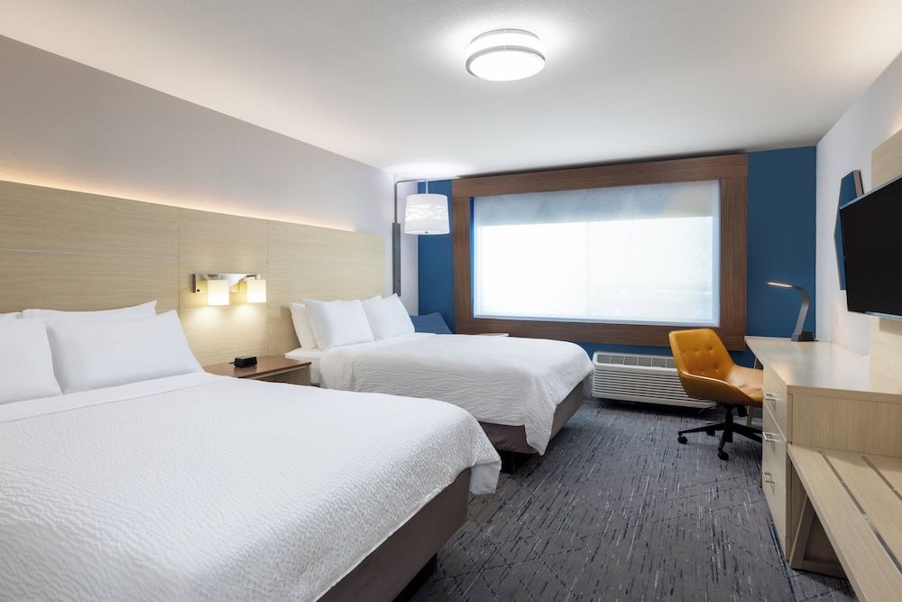 Standard Room, 2 Queen Beds, Accessible (Communications)