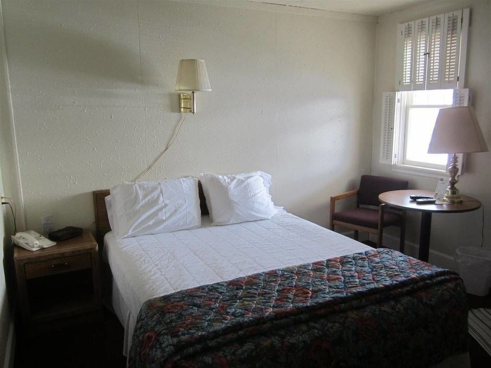 Double Room, 2 Double Beds