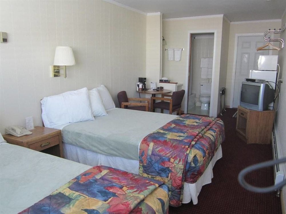 Double Room, 2 Double Beds