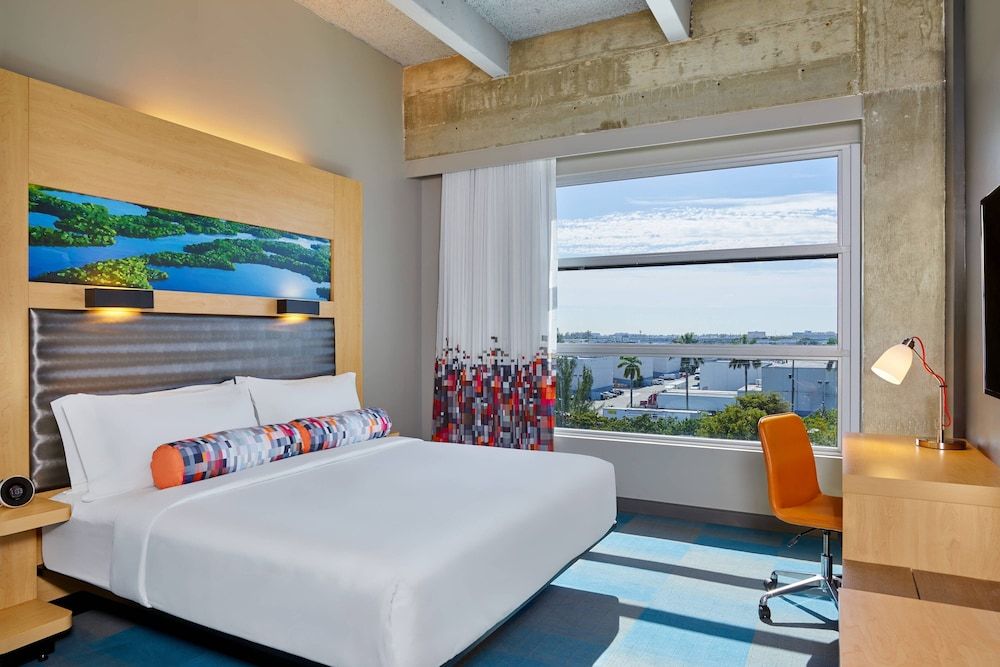undefined Aloft Miami Airport 10