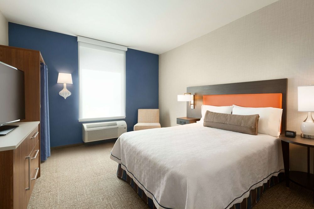Studio, 1 Queen Bed, Accessible, Non Smoking (Hearing)
