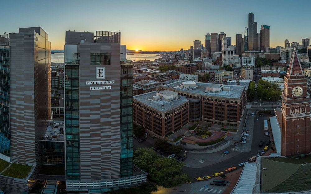 undefined Embassy Suites by Hilton Seattle Downtown Pioneer Square 3
