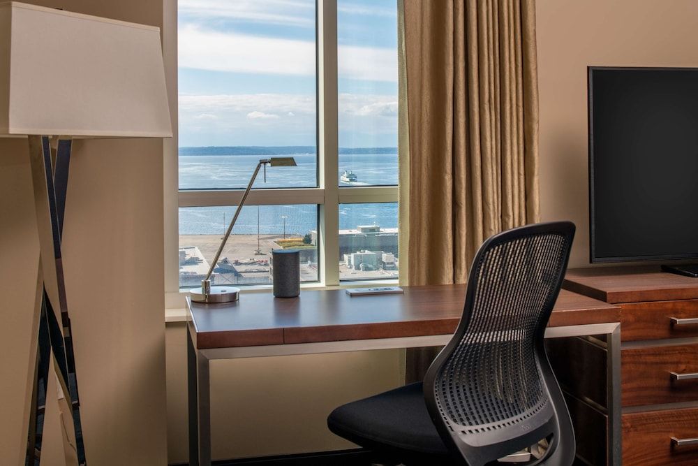 undefined Embassy Suites by Hilton Seattle Downtown Pioneer Square 10