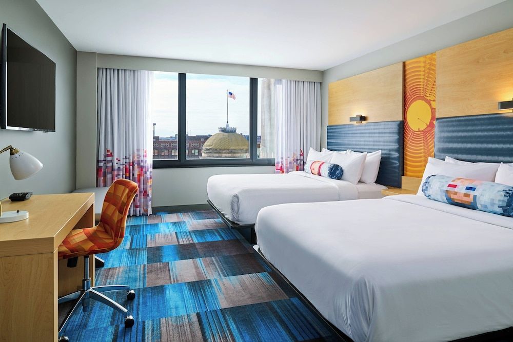 Room, 2 Queen Beds (Mobility/Hearing Access, Roll-In Shwr)