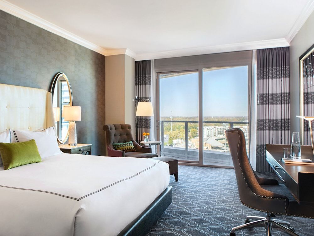 Room, 1 King Bed, Accessible, Park View
