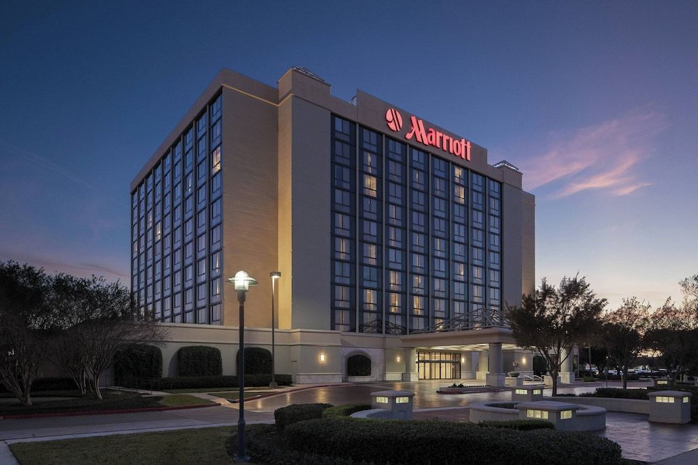 undefined Houston Marriott South at Hobby Airport 7