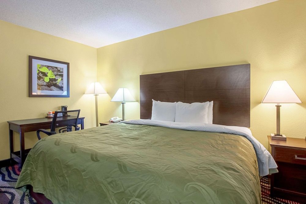Standard Room, 1 King Bed, Non Smoking