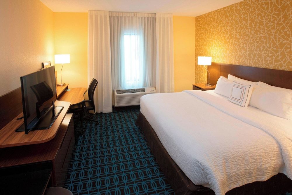 Room, 1 King Bed, Non Smoking