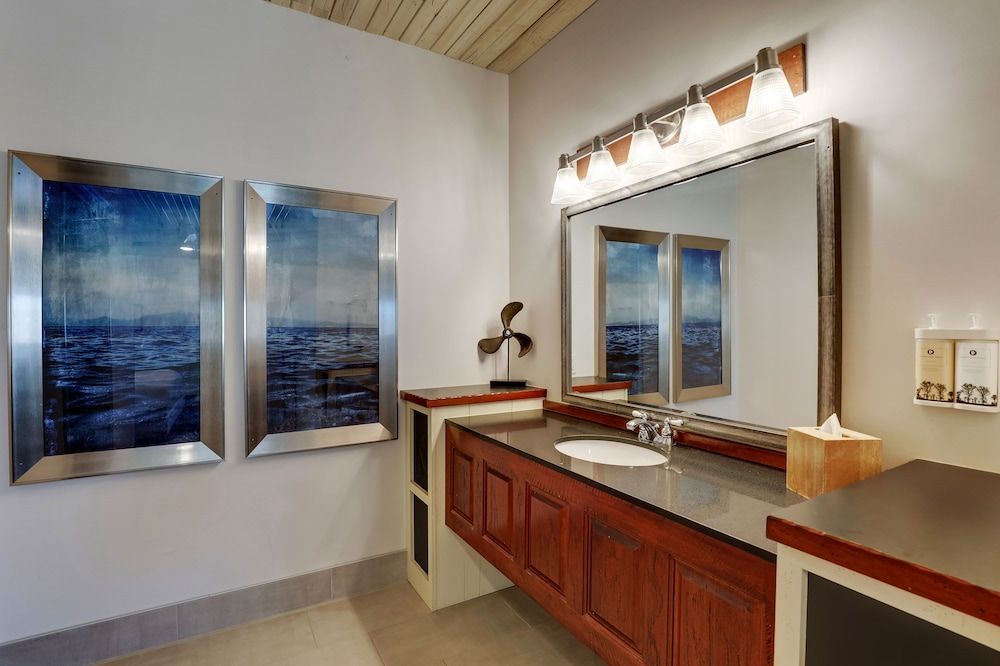 Stoney Creek Hotel Tulsa - Broken Arrow Theme Suite with Whirlpool 4