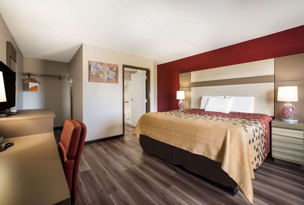Room, 1 King Bed, Accessible, Non Smoking