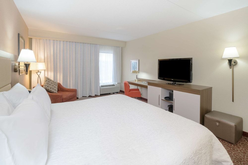 Deluxe Room, 1 King Bed, Non Smoking