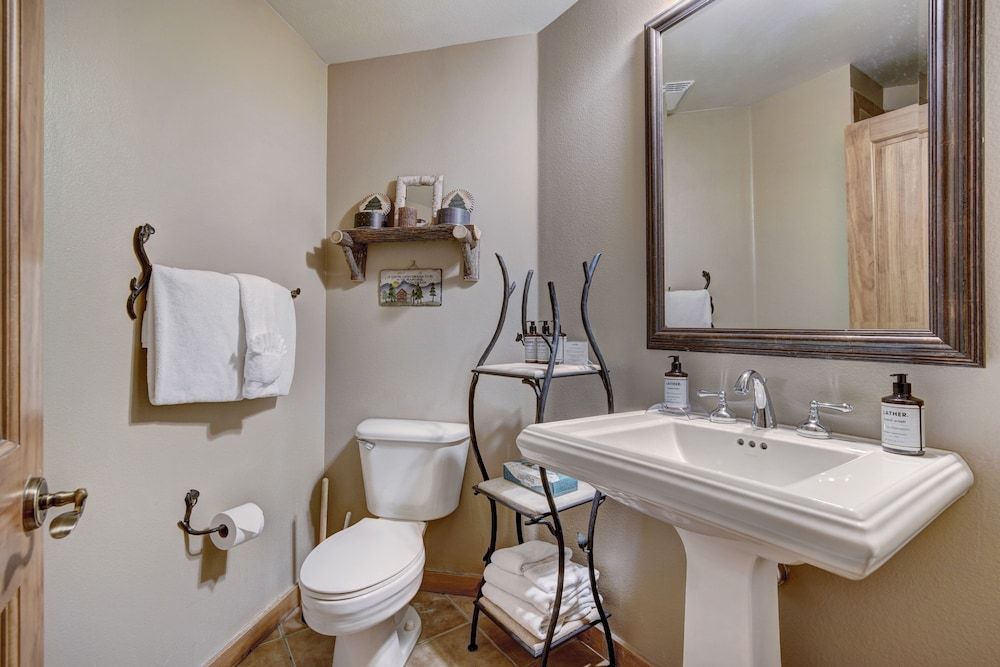 Timbers & Lone Eagle by Vail Resorts Condo, 3 Bedrooms (Timbers, 3 Bath)