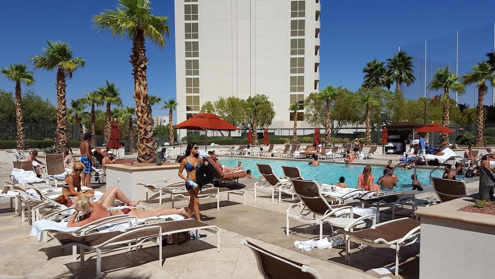 undefined SpareTime Resorts at The Signature Condo Hotel 10