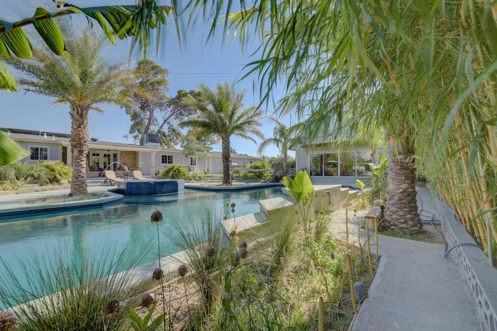 undefined Sanctuary Pond and Pool 7