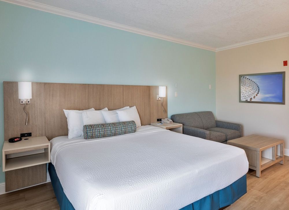 undefined Galleria Palms Hotel 10