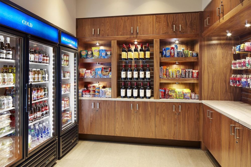Snack Bar