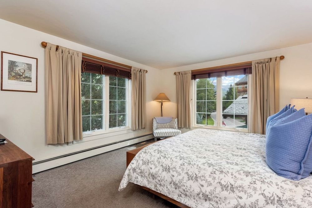 Chateau Two Bedroom (Platinum)