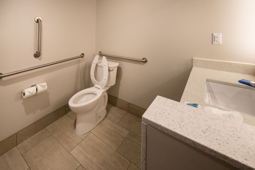 Standard Room, 2 Queen Beds, Accessible (Mobility, Transfer Shower)