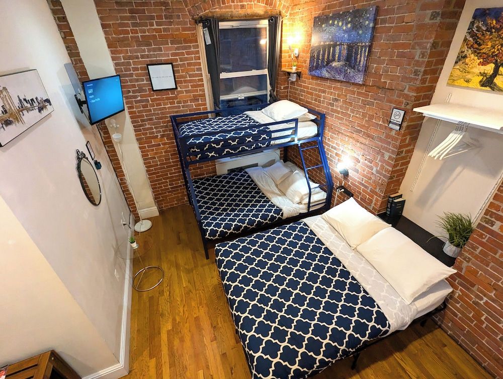 undefined NYC Empire Apartments 5