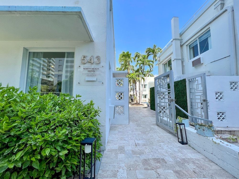 undefined North Beach Hotel 6