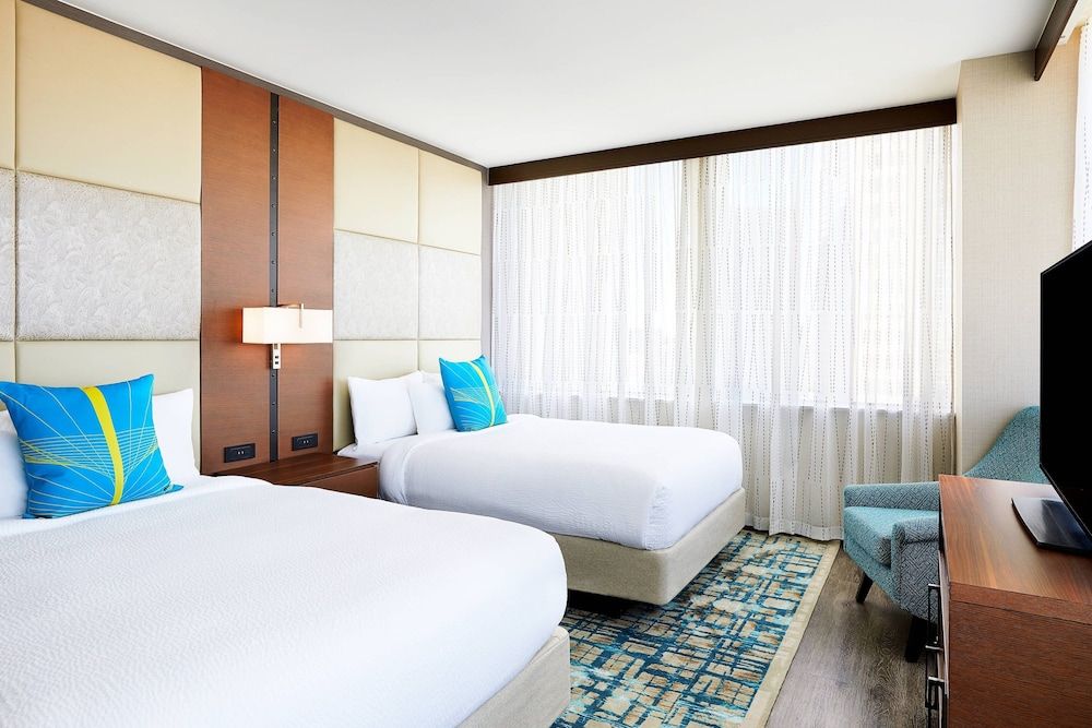 Suite, 1 Bedroom (Mobility Accessible, Tub)