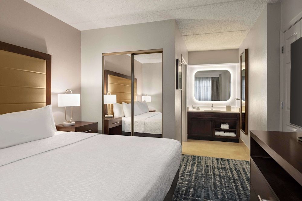 undefined Homewood Suites by Hilton Washington, D.C. Downtown 7