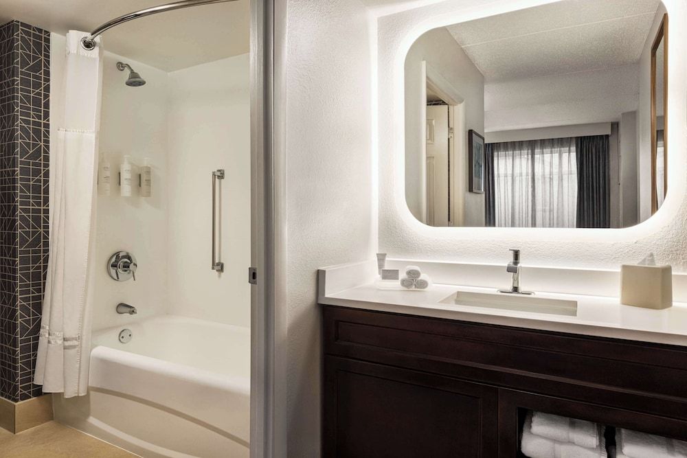 undefined Homewood Suites by Hilton Washington, D.C. Downtown 9