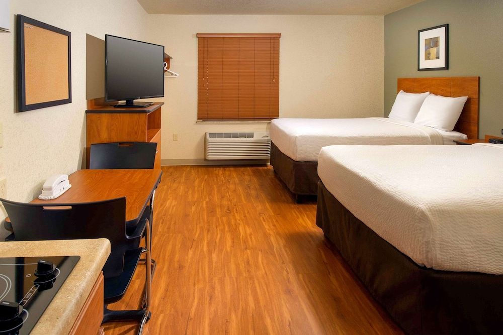 Standard Room, 2 Queen Beds, Non Smoking