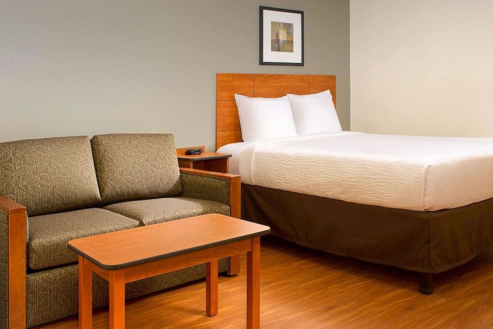 Standard Room, 1 Queen Bed, Non Smoking
