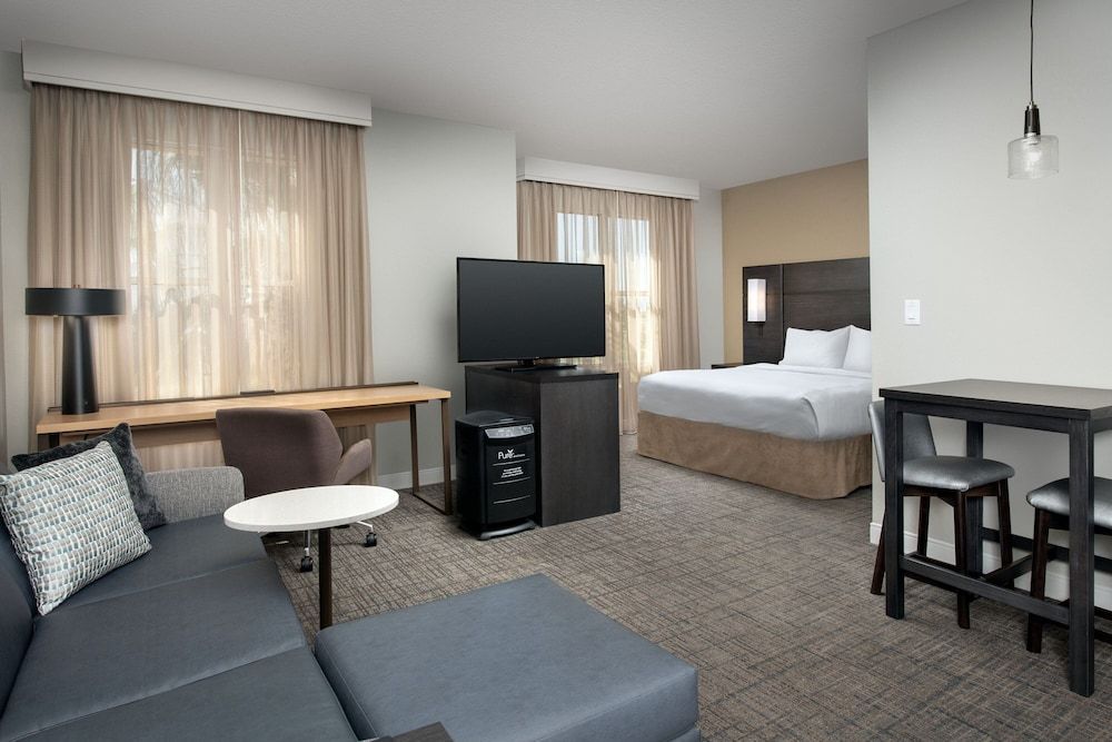 Residence Inn by Marriott Phoenix Airport