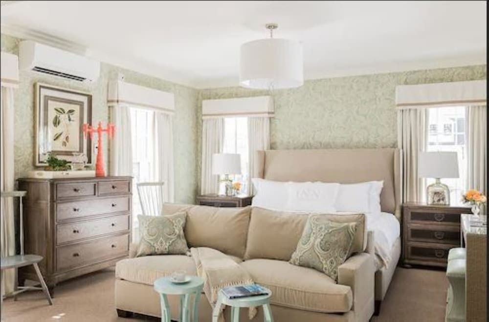 Premier Room, 1 King Bed