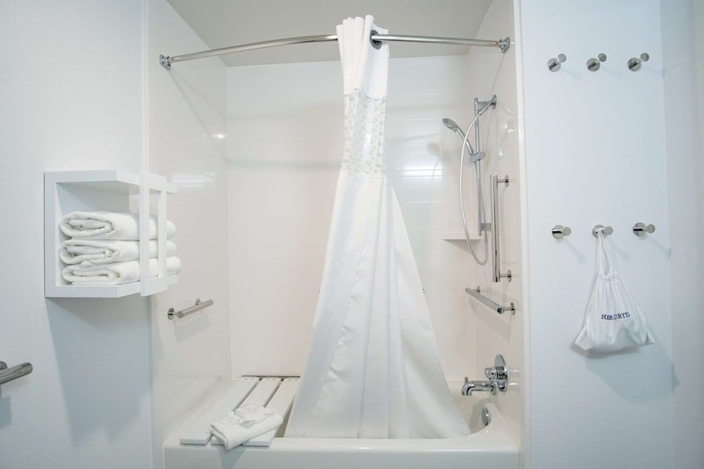 Room, 1 King Bed, Accessible, Non Smoking