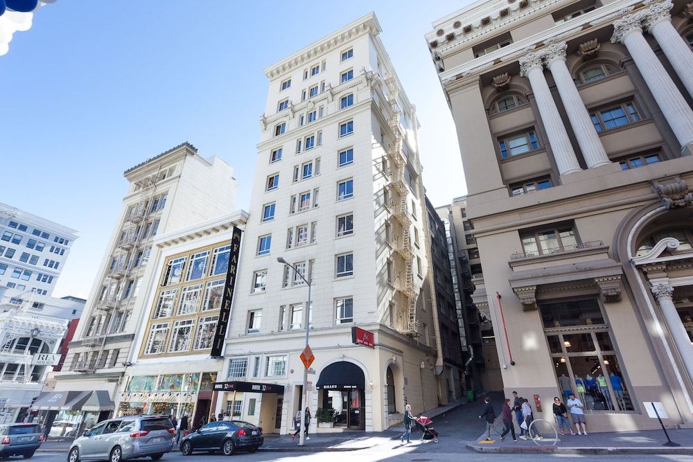 undefined Hotel 32One 4