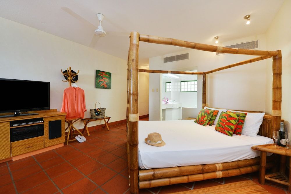 Tropical Studio Apartment