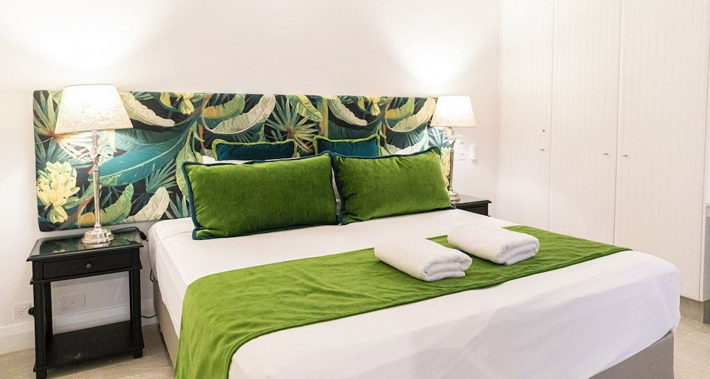 Sun Plantation Suite