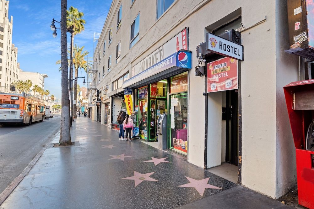 undefined Samesun Hollywood - Hostel 6
