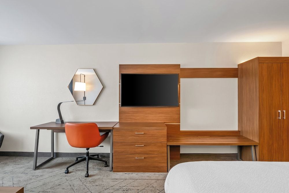 Suite, Accessible (HEARING)