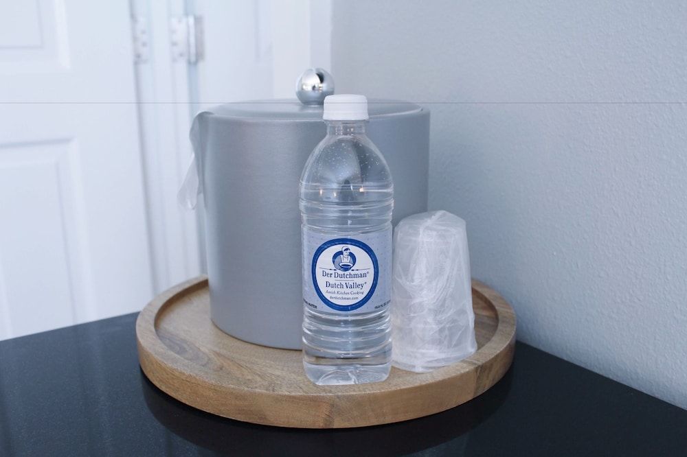 Carlisle Inn Standard Room, 1 King Bed with Sofa bed 3