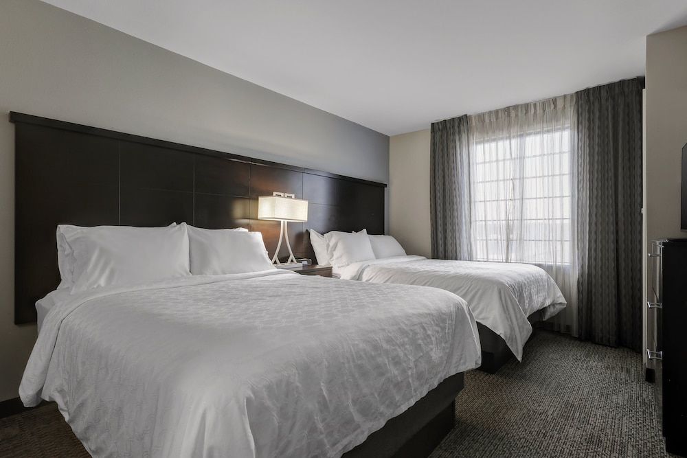 Staybridge Suites Washington D.C.- Greenbelt by IHG Suite, 1 Bedroom, Accessible Bathtub, Kitchen (Communications) 7