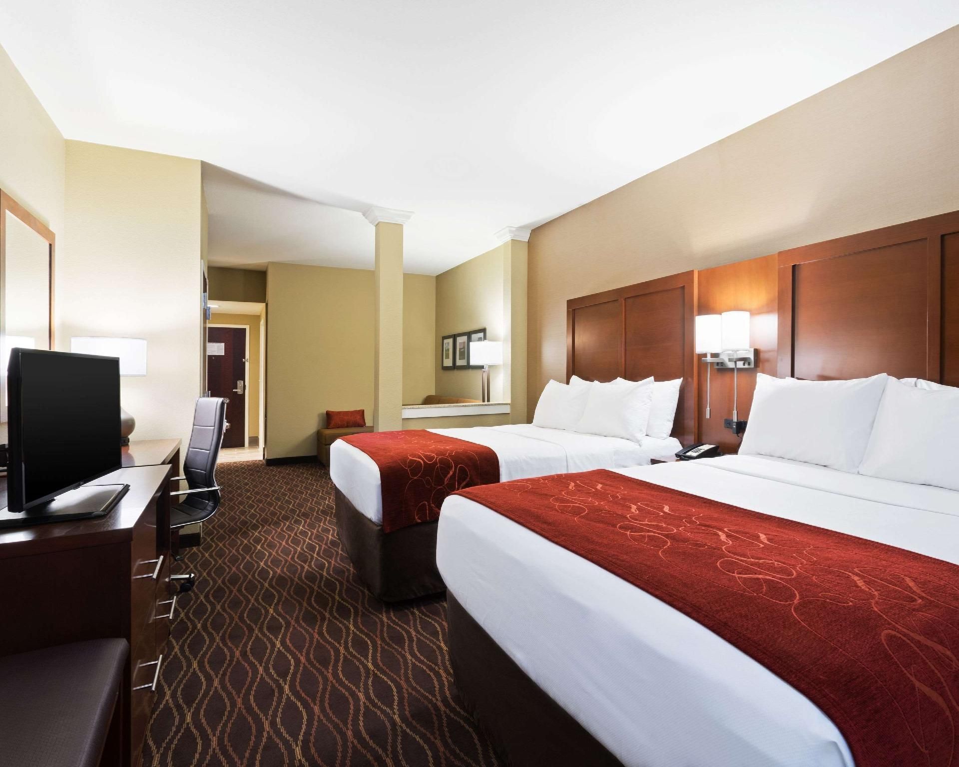 2 Queen Beds, Suite, Nonsmoking, Accessible