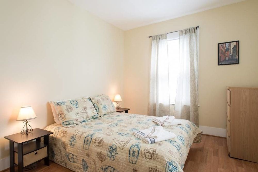 Apartments in Salem Second Floor 3-4 Bedrooms Apartment 3