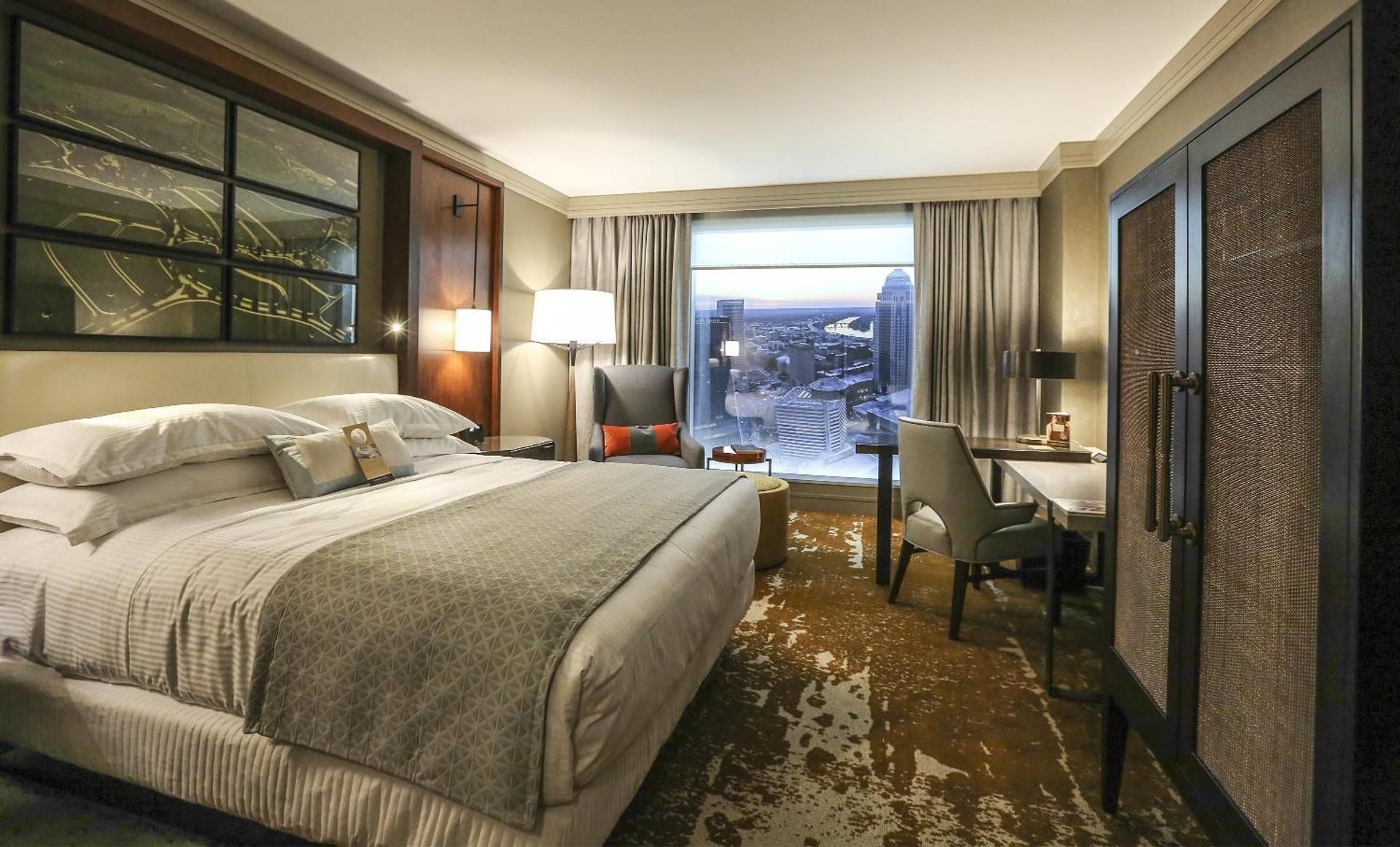 ADA Premier Room - 1 King Bed