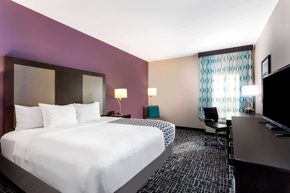 Room, 1 King Bed, Non Smoking