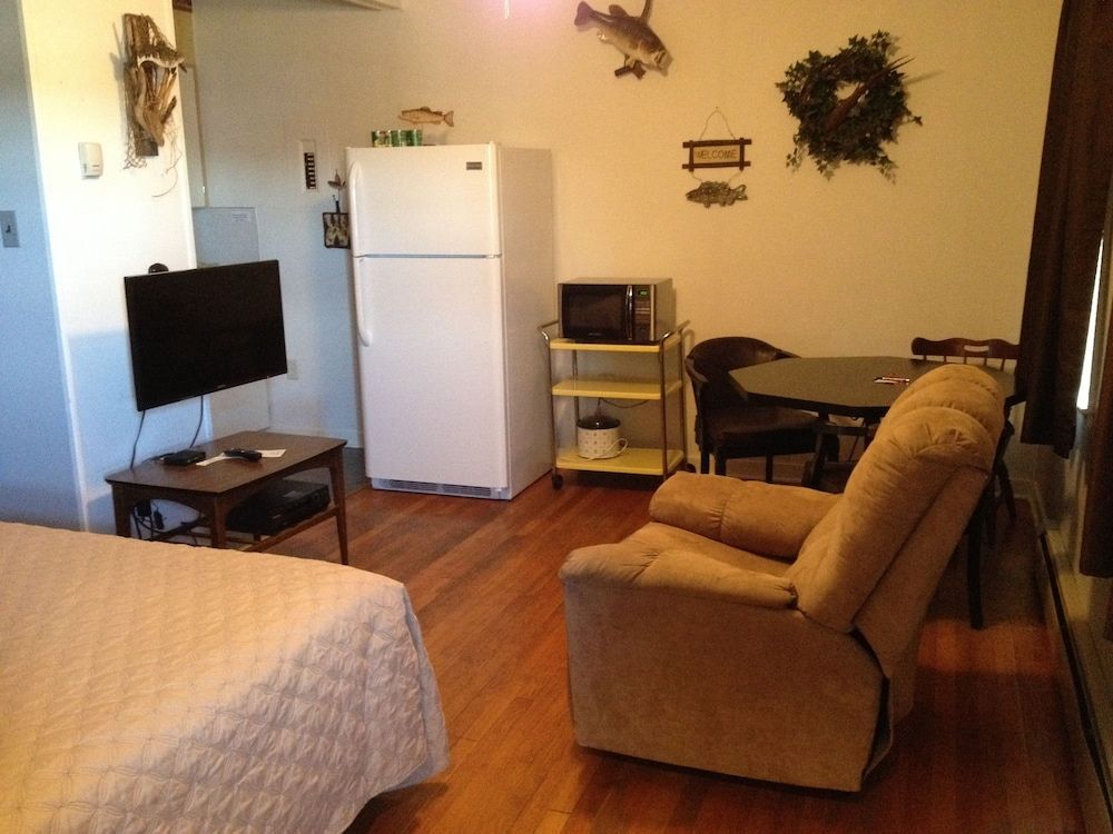 Triple Room, Multiple Beds, Full Kitchen