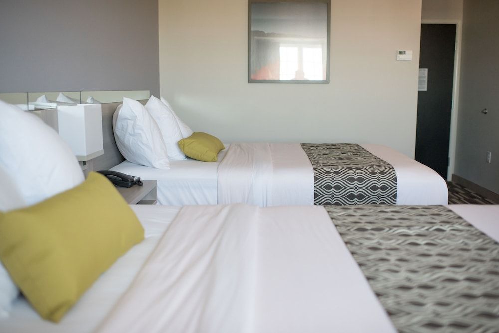 Room, 2 Queen Beds, Accessible, Non Smoking
