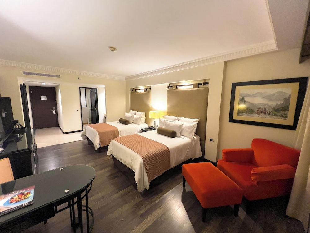 Deluxe Two Full Size Bed