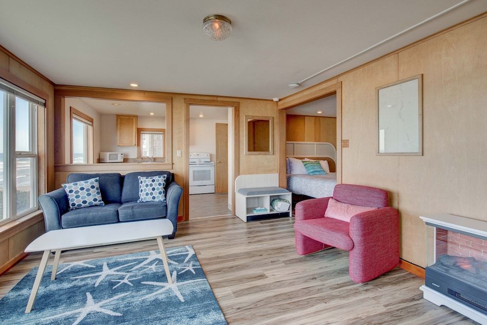 Ester Lee Oceanview Inn Romance Jacuzzi Oceanview Cottage w/Kitchen 4