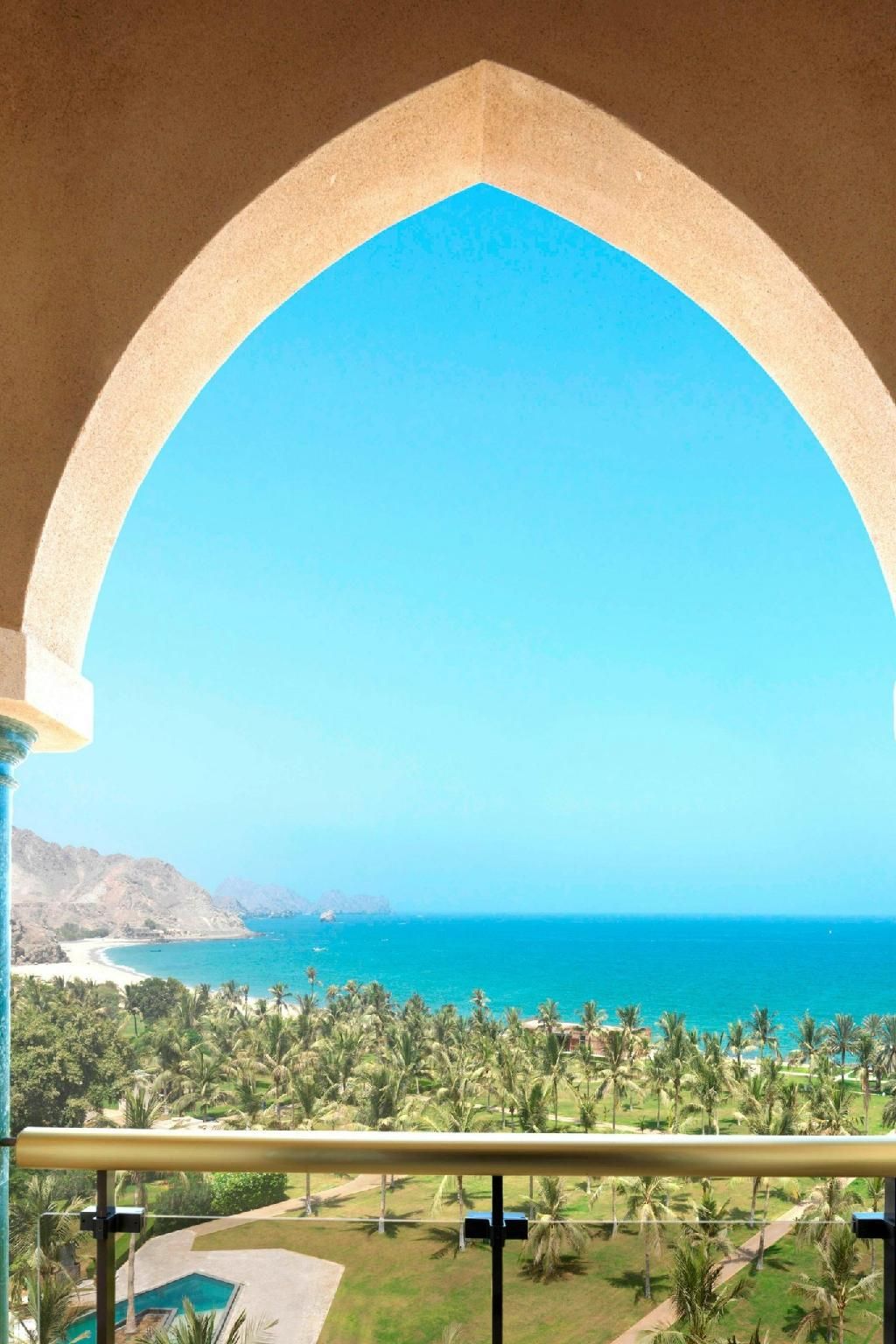 Deluxe Guest Room, 2 Twin, Sea View, High Floor, Balcony